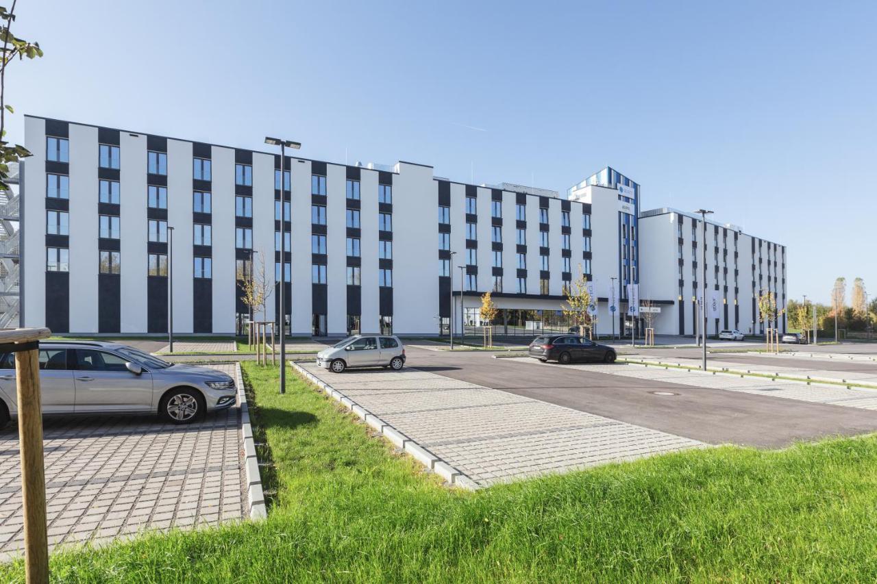 Candlewood Suites Augsburg แกร์สโทเฟิน ภายนอก รูปภาพ