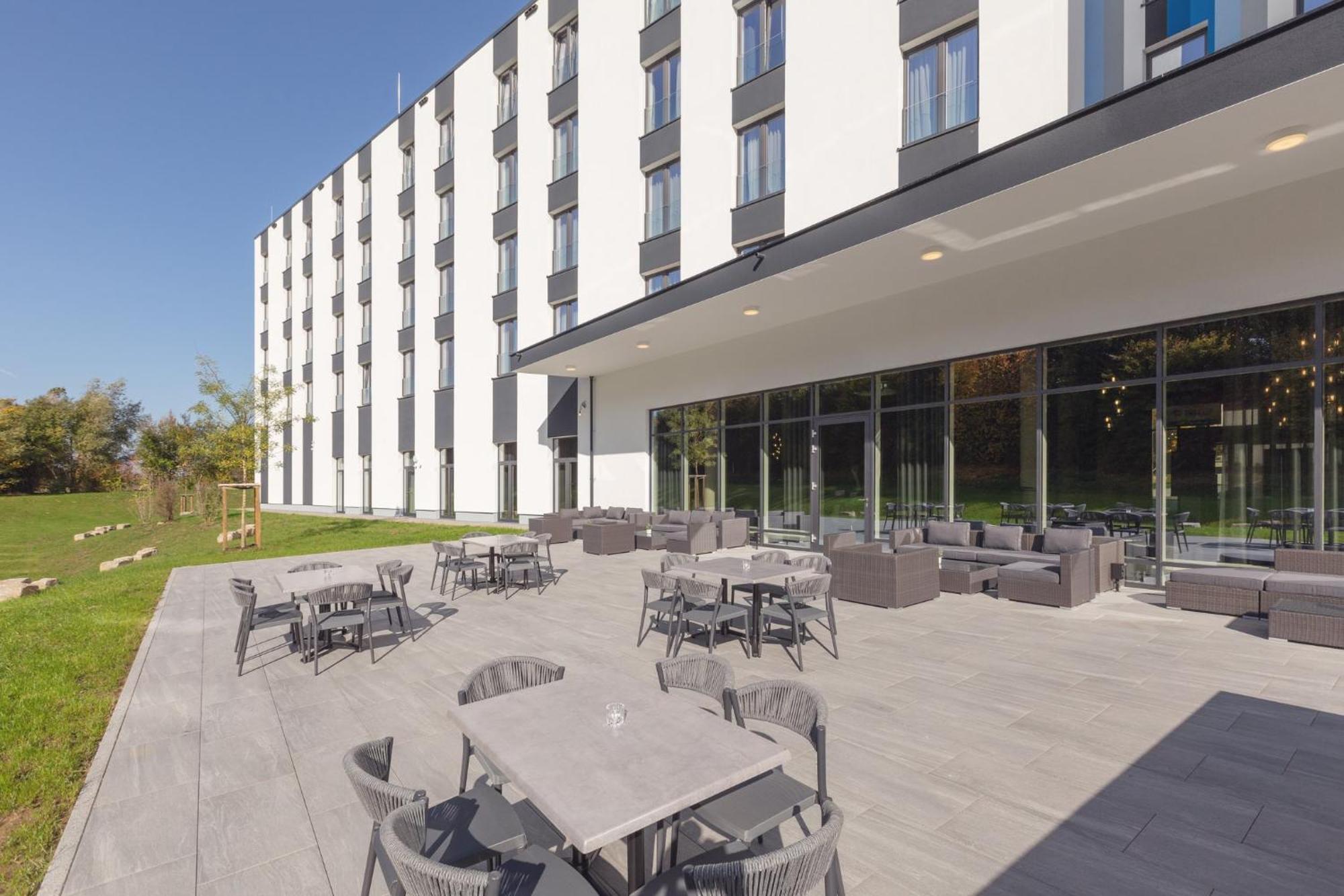 Candlewood Suites Augsburg แกร์สโทเฟิน ภายนอก รูปภาพ