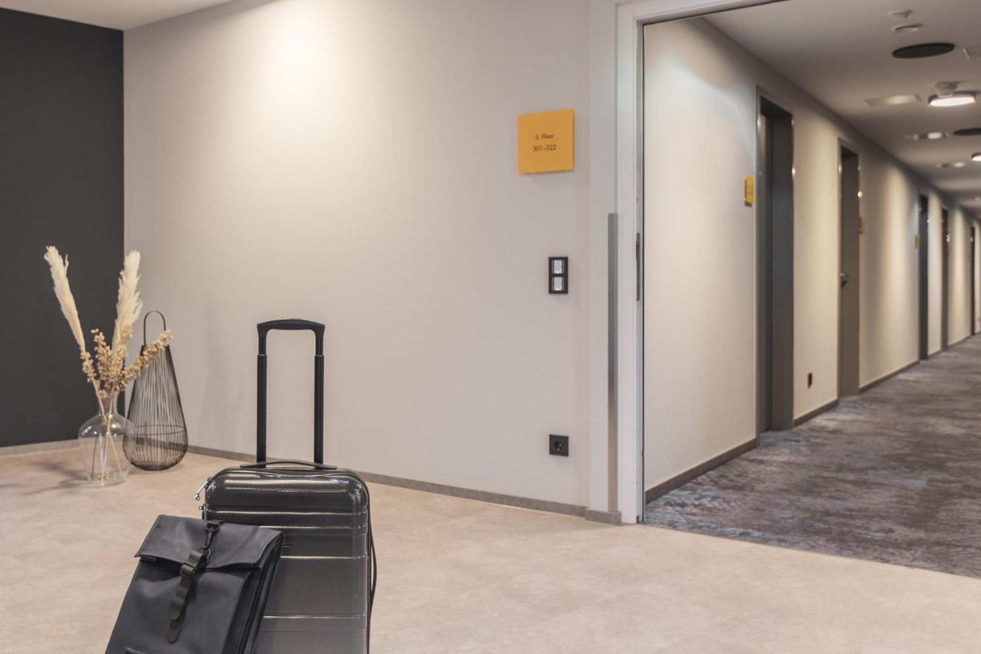 Candlewood Suites Augsburg แกร์สโทเฟิน ภายนอก รูปภาพ